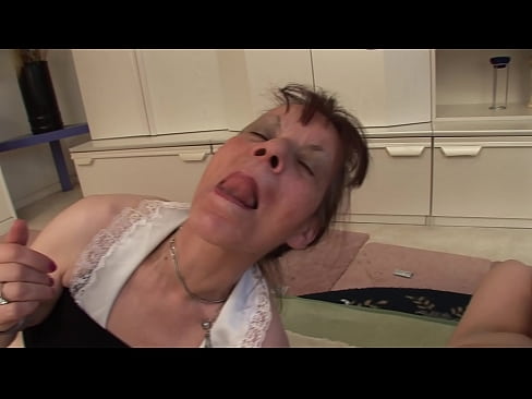 ❤️ Two grandmothers and one grandfather have a threesome Quality porn at en-us.dickies-shop.ru ☑